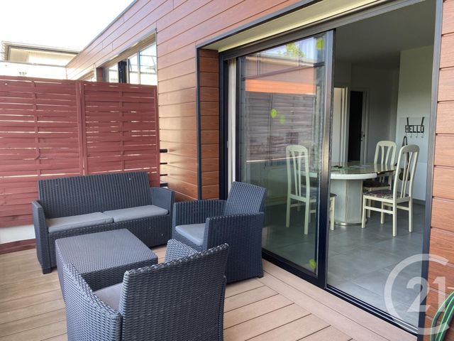 Appartement F2 &agrave; louer - 2 pi&egrave;ces - 51,42 m2 - Santeny - 94 - ILE-DE-FRANCE