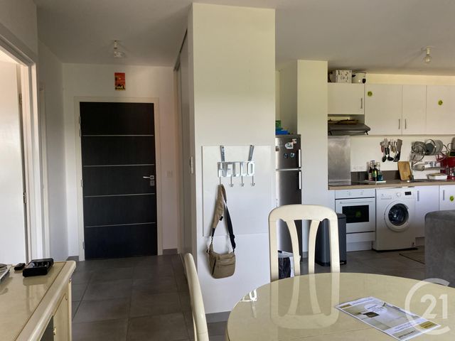 Appartement F2 &agrave; louer - 2 pi&egrave;ces - 51,42 m2 - Santeny - 94 - ILE-DE-FRANCE