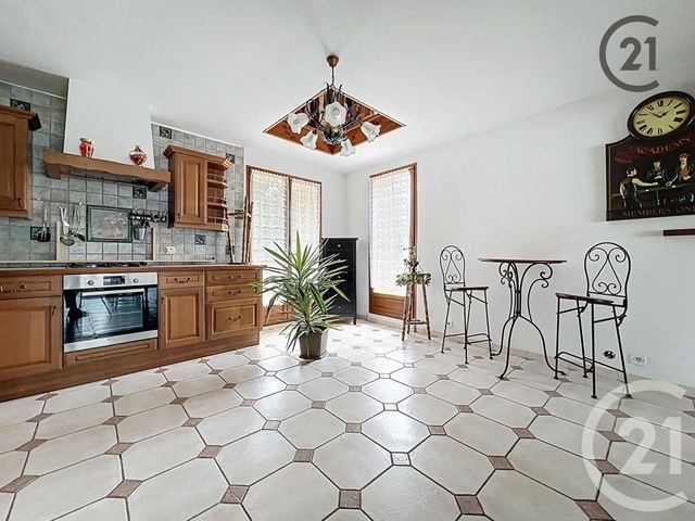 Afficher la photo en grand Maison à vendre - 7 pièces - 213 m2 - Avancon - 08 - CHAMPAGNE-ARDENNE