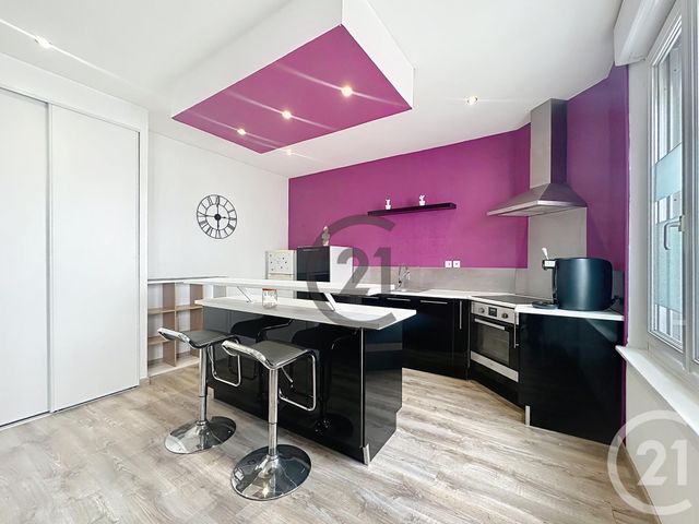 Afficher la photo en grand Appartement T2 à vendre - 2 pièces - 46 m2 - Reims - 51 - CHAMPAGNE-ARDENNE