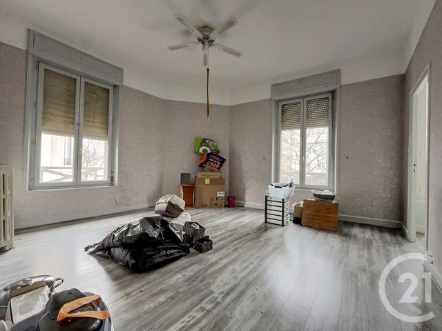 Appartement à vendre - 4 pièces - 69,50 m2 - Reims - 51 - CHAMPAGNE-ARDENNE