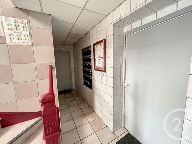 Appartement Studio &agrave; vendre - 1 pi&egrave;ce - 14,50 m2 - Reims - 51 - CHAMPAGNE-ARDENNE
