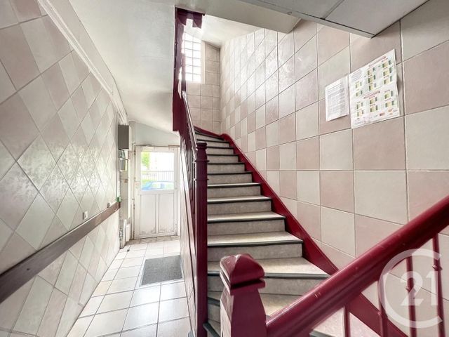 Appartement F2 à vendre - 2 pièces - 30,45 m2 - Reims - 51 - CHAMPAGNE-ARDENNE