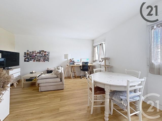 Appartement F2 bis à vendre - 2 pièces - 52,51 m2 - Reims - 51 - CHAMPAGNE-ARDENNE