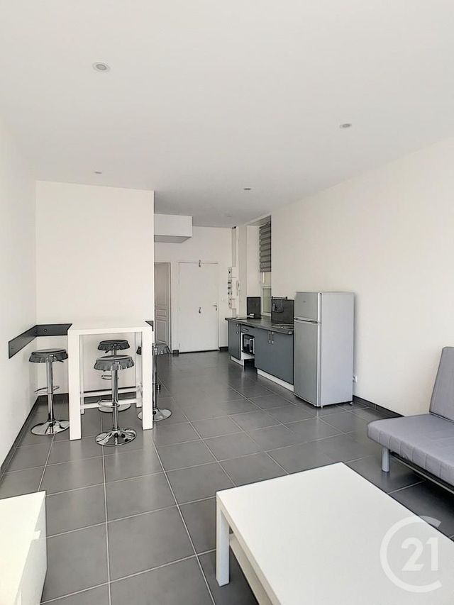 Appartement T2 à vendre - 2 pièces - 35,70 m2 - Reims - 51 - CHAMPAGNE-ARDENNE