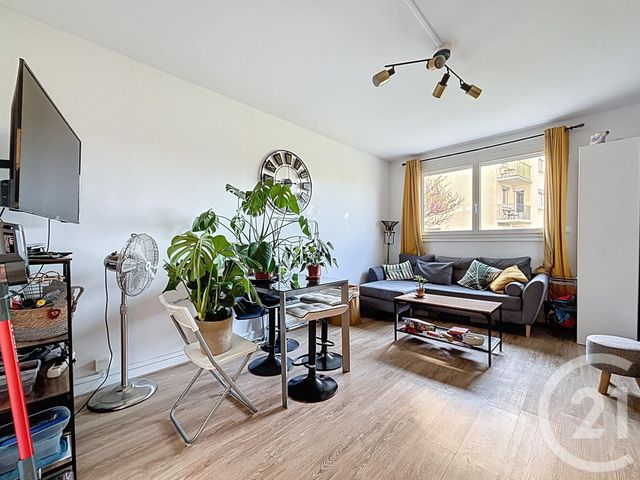 Appartement T4 à vendre - 4 pièces - 58 m2 - Reims - 51 - CHAMPAGNE-ARDENNE
