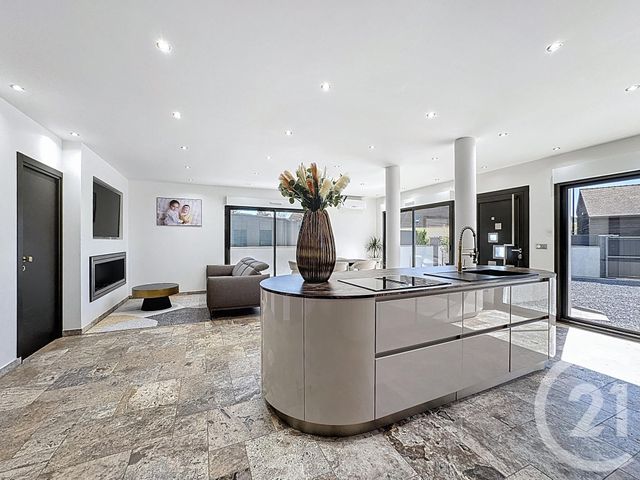 Maison à vendre None