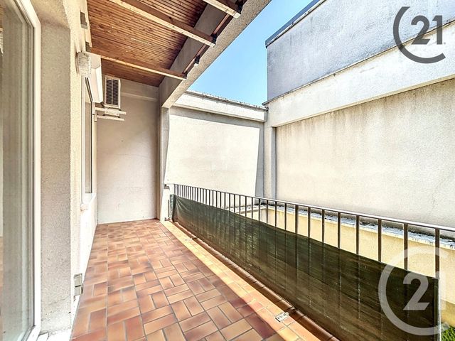 Appartement T3 à vendre - 3 pièces - 51,87 m2 - Reims - 51 - CHAMPAGNE-ARDENNE