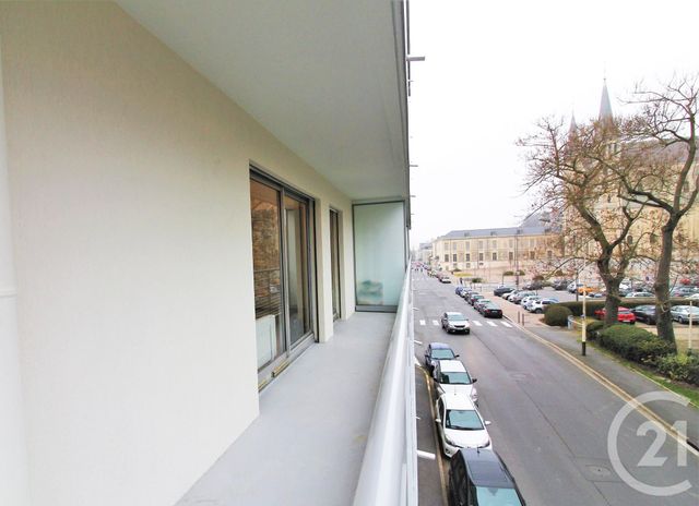 Appartement T4 à vendre - 4 pièces - 73 m2 - Reims - 51 - CHAMPAGNE-ARDENNE