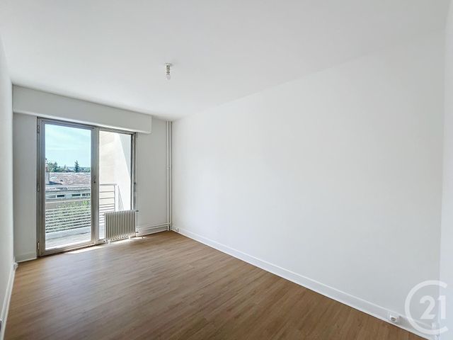 Appartement T4 à vendre - 4 pièces - 73 m2 - Reims - 51 - CHAMPAGNE-ARDENNE