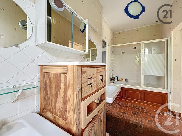 Afficher la photo en grand Maison à vendre - 7 pièces - 261,53 m2 - Val De Vesle - 51 - CHAMPAGNE-ARDENNE