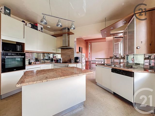 Afficher la photo en grand Maison à vendre - 7 pièces - 261,53 m2 - Val De Vesle - 51 - CHAMPAGNE-ARDENNE