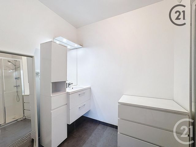 Appartement T2 à vendre - 2 pièces - 50 m2 - Reims - 51 - CHAMPAGNE-ARDENNE