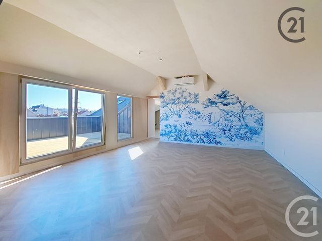 Appartement T4 à vendre - 4 pièces - 100,94 m2 - Reims - 51 - CHAMPAGNE-ARDENNE