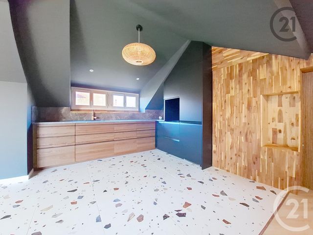 Appartement T4 à vendre - 4 pièces - 100,94 m2 - Reims - 51 - CHAMPAGNE-ARDENNE