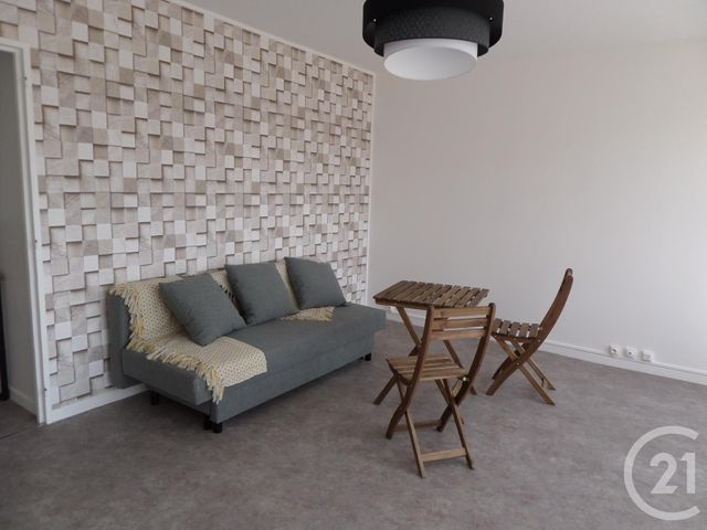 Appartement F4 à vendre - 4 pièces - 75,30 m2 - Reims - 51 - CHAMPAGNE-ARDENNE