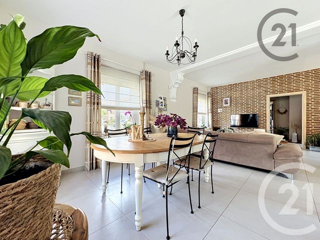 Maison &agrave; vendre - 10 pi&egrave;ces - 204,40 m2 - St Hilaire Le Petit - 51 - CHAMPAGNE-ARDENNE