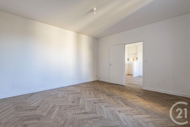 Appartement T4 &agrave; vendre - 4 pi&egrave;ces - 58,95 m2 - Reims - 51 - CHAMPAGNE-ARDENNE