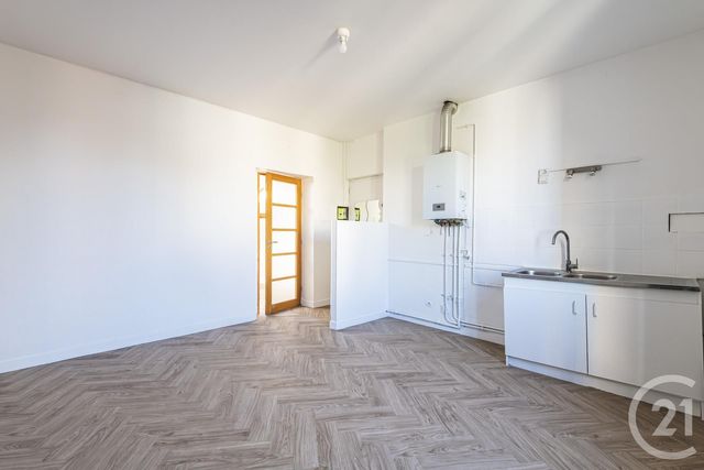 Appartement T4 &agrave; vendre - 4 pi&egrave;ces - 58,95 m2 - Reims - 51 - CHAMPAGNE-ARDENNE