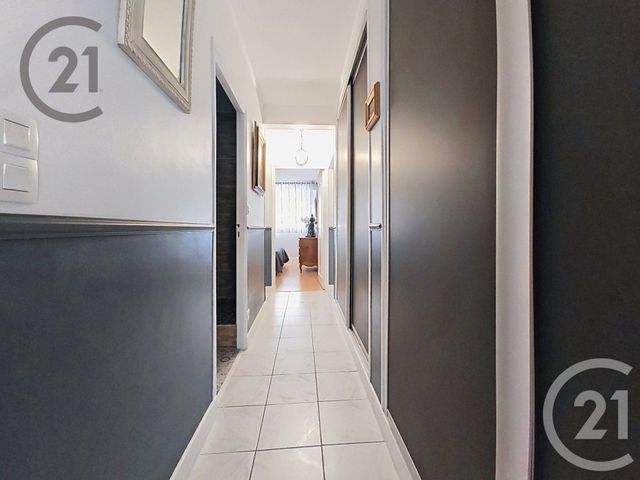 Appartement F6 &agrave; vendre - 6 pi&egrave;ces - 122,10 m2 - Tinqueux - 51 - CHAMPAGNE-ARDENNE
