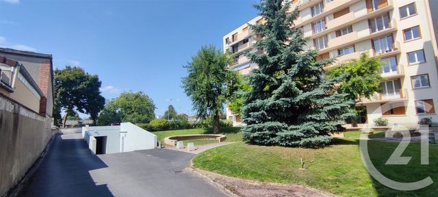 Appartement F3 à vendre - 3 pièces - 59,38 m2 - Chalons En Champagne - 51 - CHAMPAGNE-ARDENNE