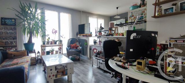 Appartement F3 à vendre - 3 pièces - 59,38 m2 - Chalons En Champagne - 51 - CHAMPAGNE-ARDENNE