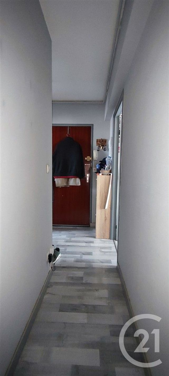 Appartement F3 à vendre - 3 pièces - 59,38 m2 - Chalons En Champagne - 51 - CHAMPAGNE-ARDENNE