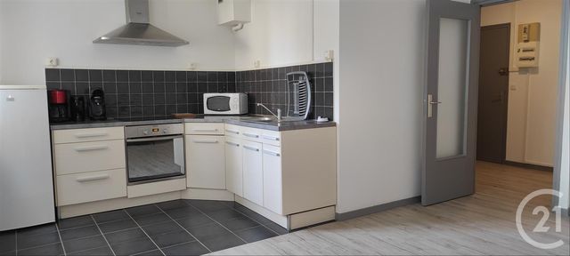 Appartement Studio à vendre - 1 pièce - 35 m2 - Chalons En Champagne - 51 - CHAMPAGNE-ARDENNE