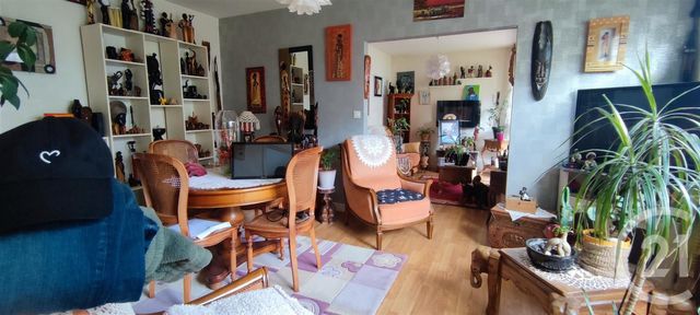 Appartement à vendre - 4 pièces - 70,37 m2 - Chalons En Champagne - 51 - CHAMPAGNE-ARDENNE