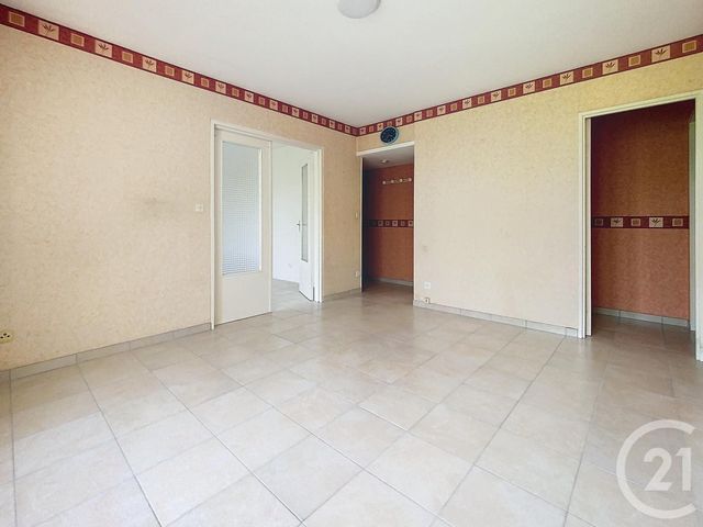 Appartement F2 à louer - 2 pièces - 41,86 m2 - Chalons En Champagne - 51 - CHAMPAGNE-ARDENNE