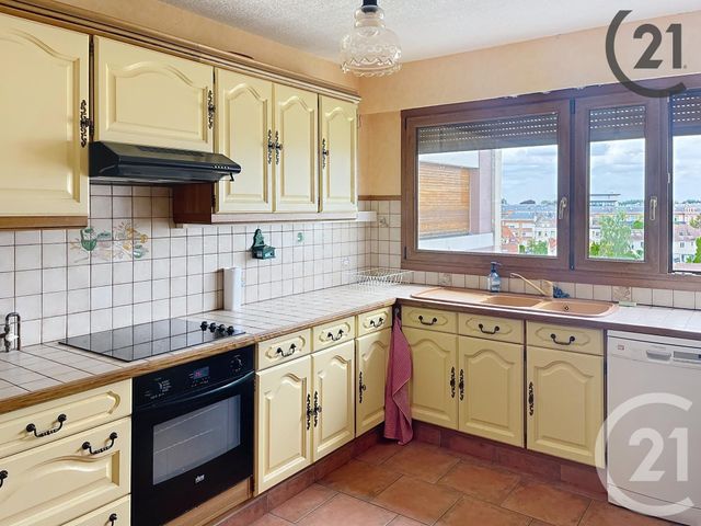 Appartement F3 à vendre - 3 pièces - 91 m2 - Chalons En Champagne - 51 - CHAMPAGNE-ARDENNE