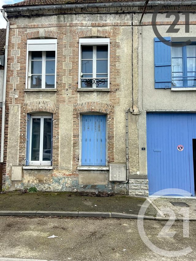 Maison à vendre - 4 pièces - 94 m2 - 51 - CHAMPAGNE-ARDENNE