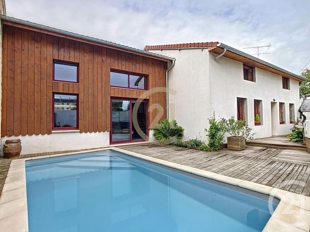 Maison à vendre - 9 pièces - 296 m2 - Chalons En Champagne - 51 - CHAMPAGNE-ARDENNE