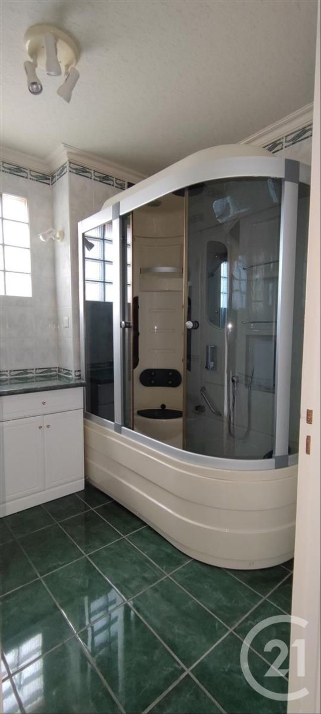Appartement F3 &agrave; vendre - 3 pi&egrave;ces - 82,60 m2 - Chalons En Champagne - 51 - CHAMPAGNE-ARDENNE
