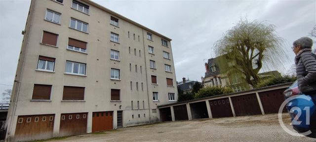 Appartement F3 &agrave; vendre - 3 pi&egrave;ces - 82,60 m2 - Chalons En Champagne - 51 - CHAMPAGNE-ARDENNE