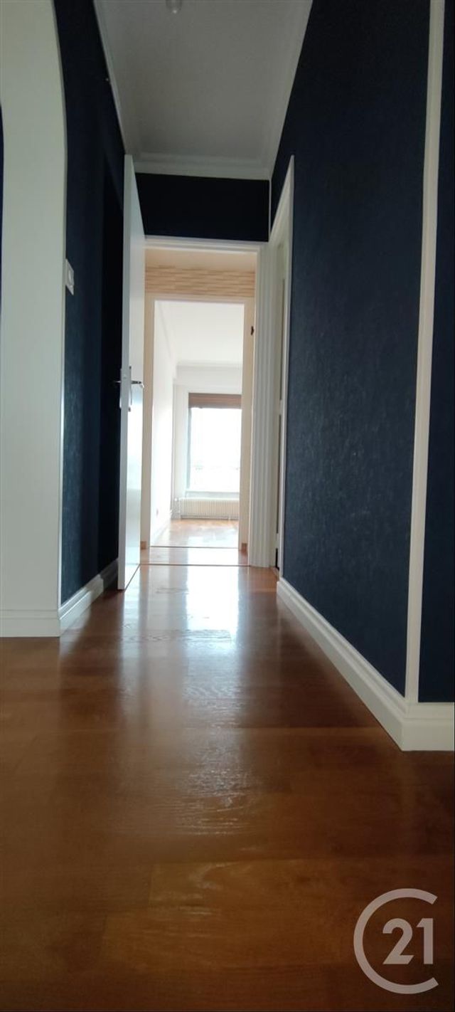 Appartement F3 &agrave; vendre - 3 pi&egrave;ces - 82,60 m2 - Chalons En Champagne - 51 - CHAMPAGNE-ARDENNE