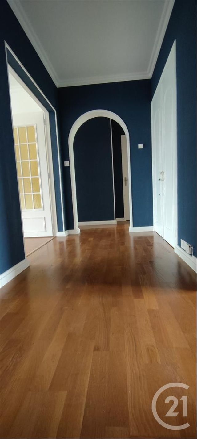 Appartement F3 à vendre - 3 pièces - 82,60 m2 - Chalons En Champagne - 51 - CHAMPAGNE-ARDENNE