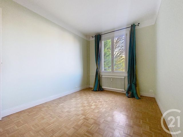 Appartement F4 à louer - 4 pièces - 116 m2 - Chalons En Champagne - 51 - CHAMPAGNE-ARDENNE