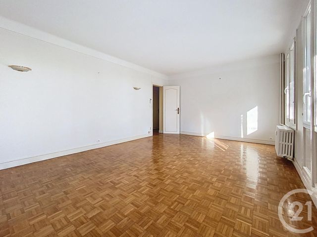 Appartement F4 à louer - 4 pièces - 116 m2 - Chalons En Champagne - 51 - CHAMPAGNE-ARDENNE