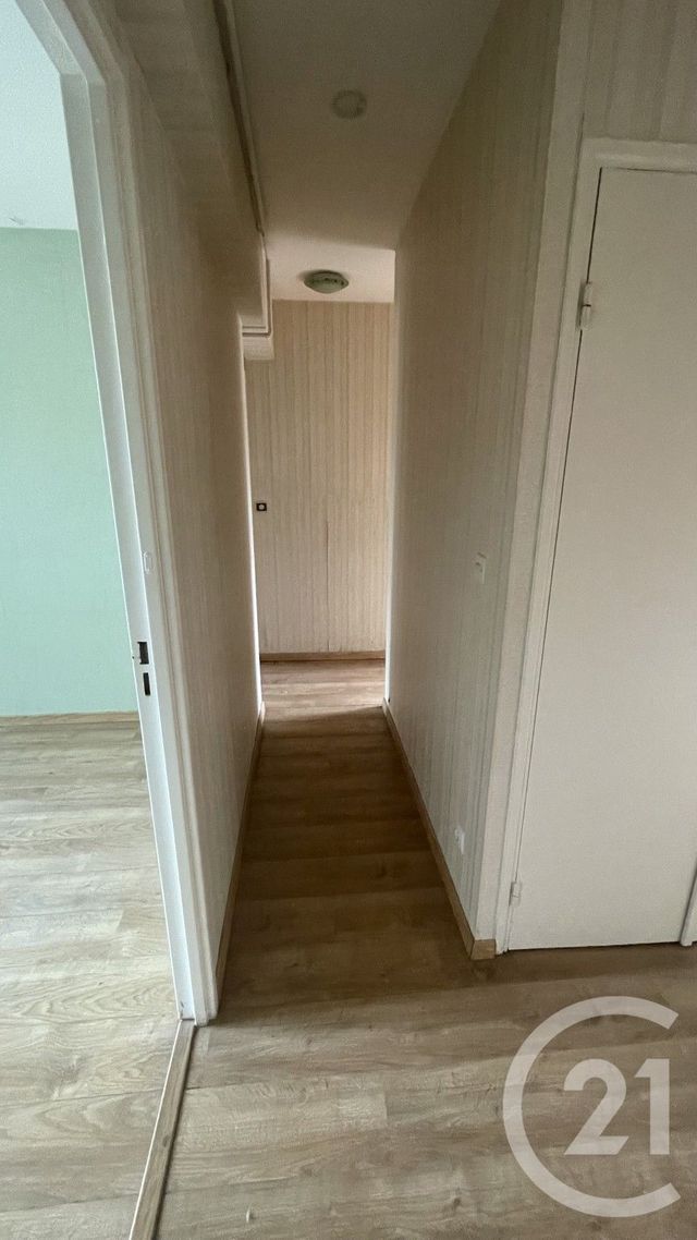 Afficher la photo en grand Appartement F3 à vendre - 3 pièces - 59 m2 - Chalons En Champagne - 51 - CHAMPAGNE-ARDENNE