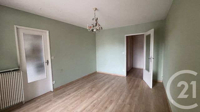 Afficher la photo en grand Appartement F3 à vendre - 3 pièces - 59 m2 - Chalons En Champagne - 51 - CHAMPAGNE-ARDENNE