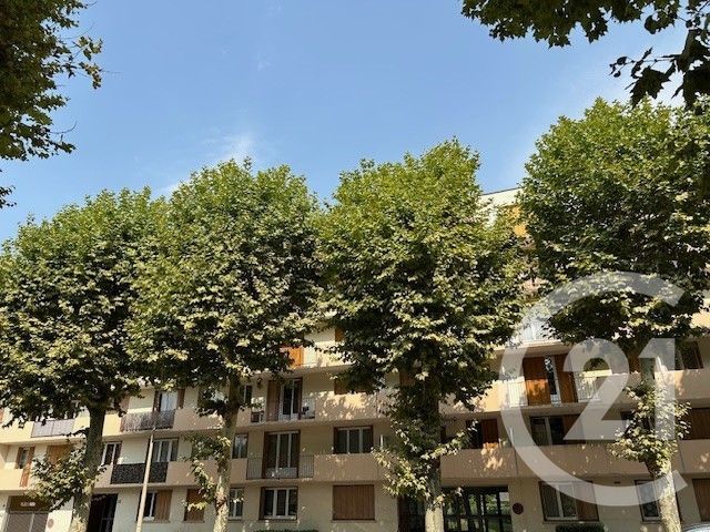 Appartement F3 à vendre - 3 pièces - 59 m2 - Chalons En Champagne - 51 - CHAMPAGNE-ARDENNE