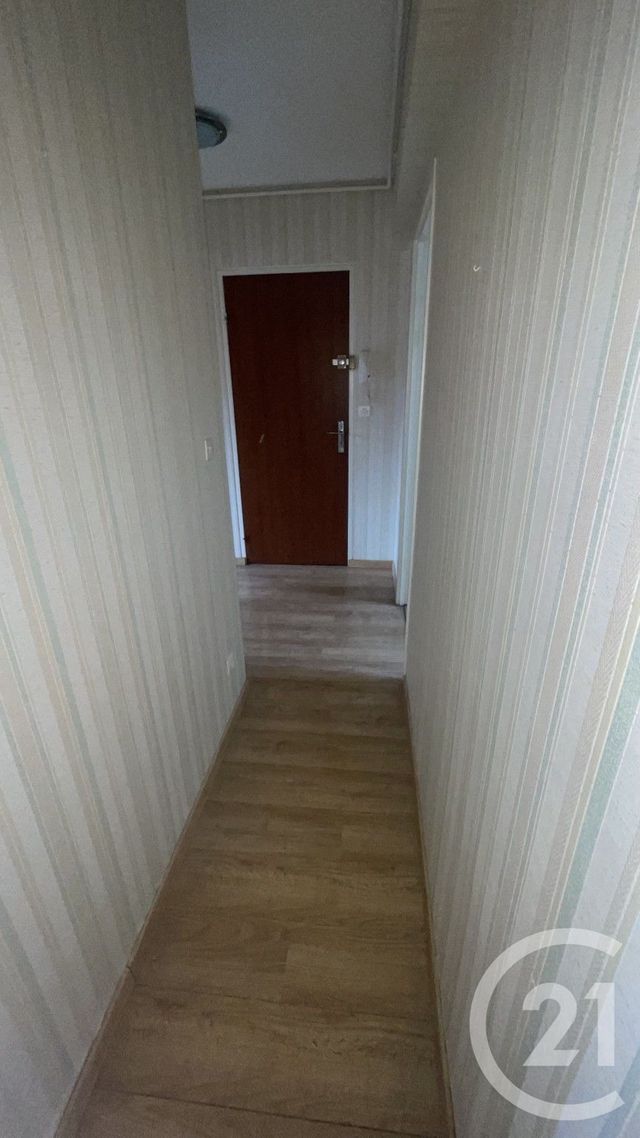 Afficher la photo en grand Appartement F3 à vendre - 3 pièces - 59 m2 - Chalons En Champagne - 51 - CHAMPAGNE-ARDENNE