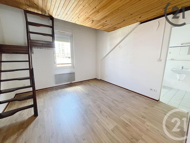 Afficher la photo en grand Appartement F2 bis à vendre - 2 pièces - 52,54 m2 - Chalons En Champagne - 51 - CHAMPAGNE-ARDENNE