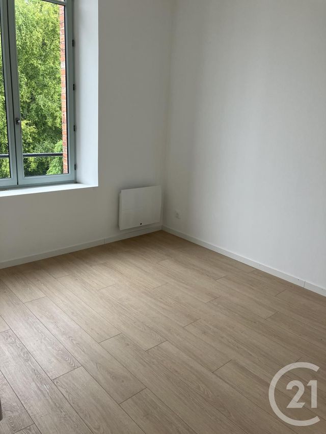Afficher la photo en grand Appartement F4 à vendre - 4 pièces - 85,47 m2 - Chalons En Champagne - 51 - CHAMPAGNE-ARDENNE