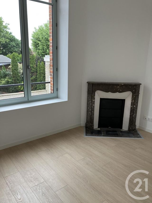 Afficher la photo en grand Appartement F4 à vendre - 4 pièces - 85,47 m2 - Chalons En Champagne - 51 - CHAMPAGNE-ARDENNE