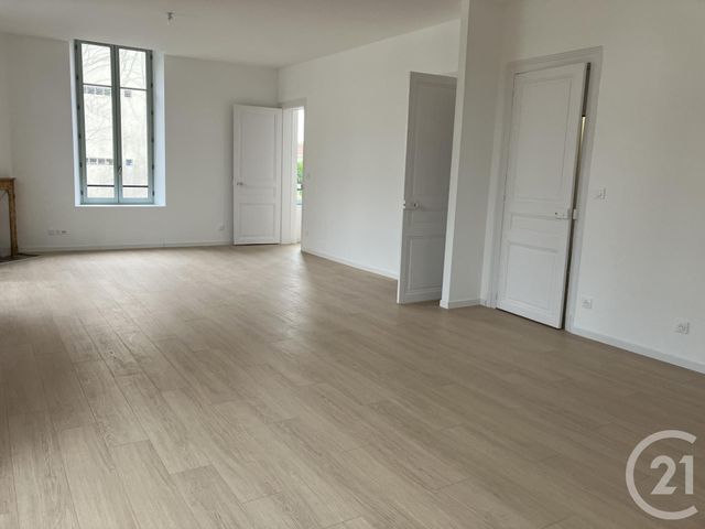 Afficher la photo en grand Appartement F4 à vendre - 4 pièces - 85,47 m2 - Chalons En Champagne - 51 - CHAMPAGNE-ARDENNE
