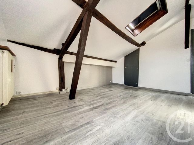 Appartement F2 à louer - 2 pièces - 76,53 m2 - Chalons En Champagne - 51 - CHAMPAGNE-ARDENNE