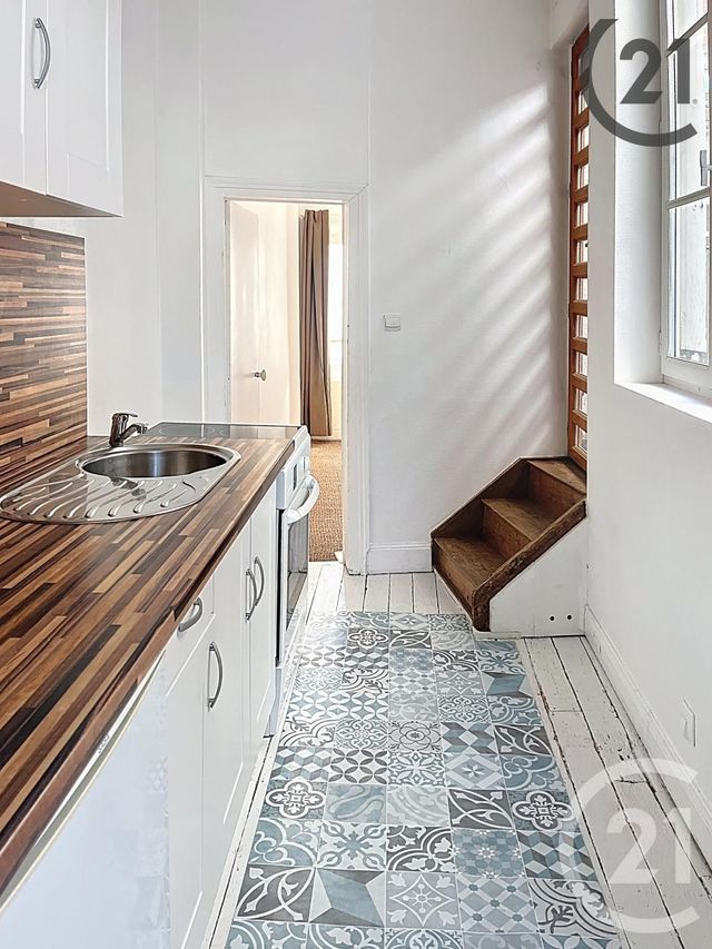 Appartement F2 à vendre - 2 pièces - 41,45 m2 - Chalons En Champagne - 51 - CHAMPAGNE-ARDENNE