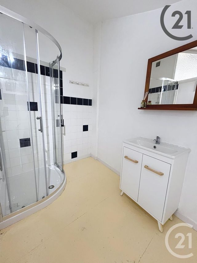 Appartement F2 à vendre - 2 pièces - 41,45 m2 - Chalons En Champagne - 51 - CHAMPAGNE-ARDENNE